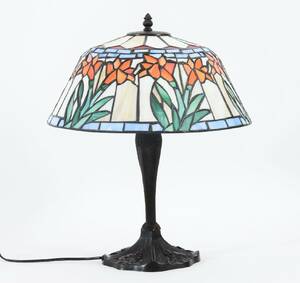 Bordslampa, Tiffany-stil, modern tillverkning
