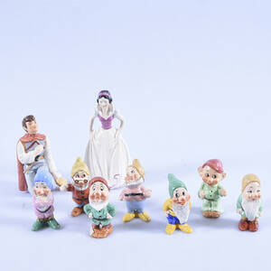 FIGURINER, 9 st, porslin, Walt Disney Productions, Goebel, Tyskland.