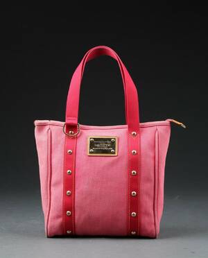 Louis Vuitton. Skuldertaske model Antigua Cabas