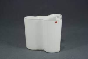 ALVAR AALTO 1898-1976, SAVOY, VAS, ITTALA, VIT GLASMASSA, HÖ 12.5 CM