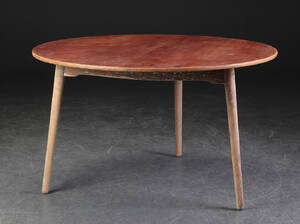 Hans J. Wegner. Hjertebord spisebord af teak og eg