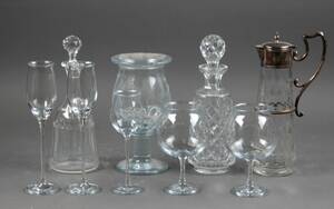 Holmegaard m.fl. Pokal, glas samt krystalkarafler.9