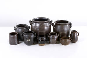 Krus, 9 st, bl a Höganäs, Raus, Wallåkra, m.m., 6 liter och mindre